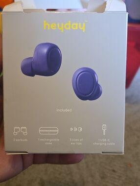 heyday True Wireless Earbuds in Purple